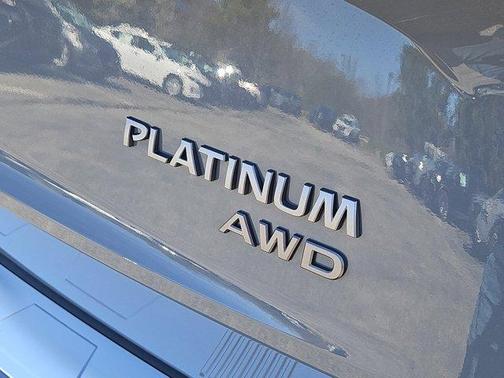 2025 Nissan Rogue Platinum