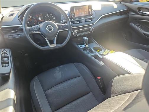 2022 Nissan Altima 2.5 S