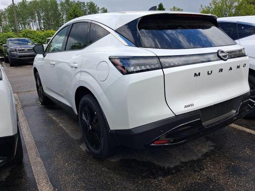 Everest White P 2026 Nissan Murano SV