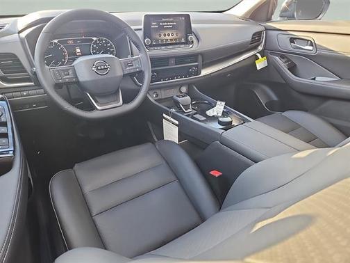 2026 Nissan Rogue DA