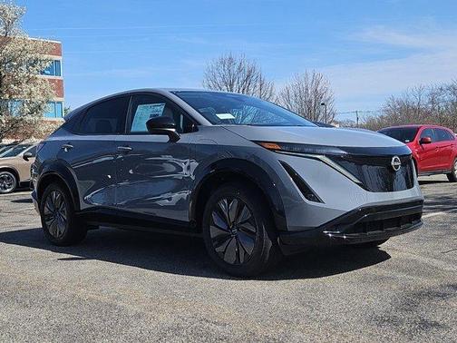 2025 Nissan ARIYA ENGAGE