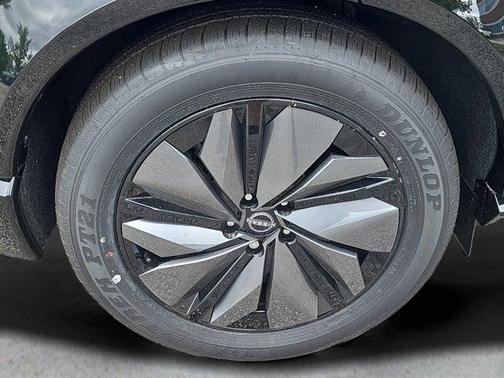 2025 Nissan ARIYA EVOLVE+