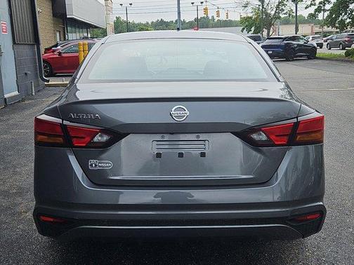 2022 Nissan Altima 2.5 S