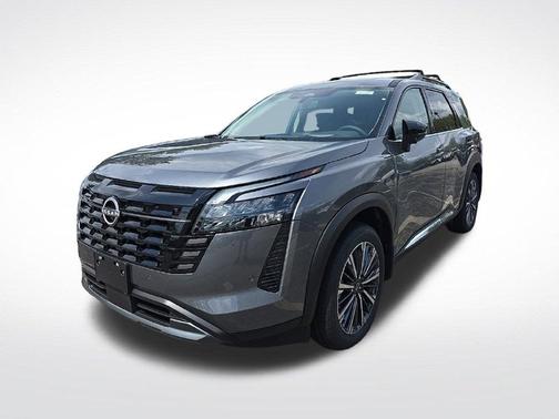 Gun Metallic 2026 Nissan Pathfinder Platinum