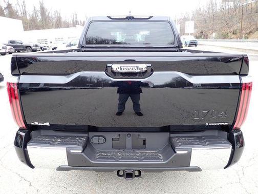 2026 Toyota Tundra Hybrid 1794 Edition