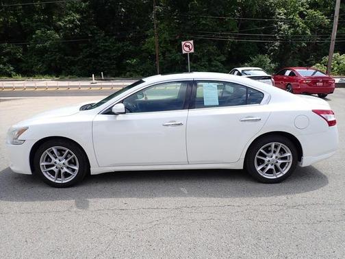 2011 Nissan Maxima S