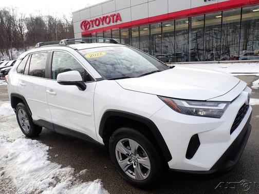 2022 Toyota RAV4 XLE