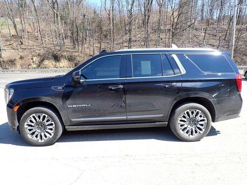 Onyx Black 2023 GMC Yukon Denali Ultimate