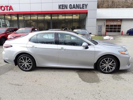 2023 Toyota Camry XLE