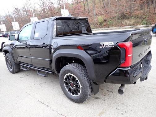 2024 Toyota Tacoma TRD Off Road