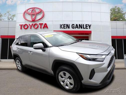 2023 Toyota RAV4 LE