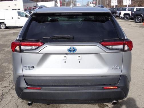 2021 Toyota RAV4 Hybrid LE