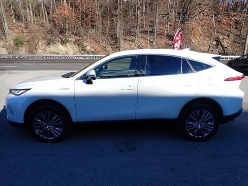 2021 Toyota Venza XLE