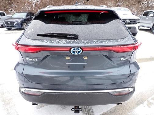 2024 Toyota Venza XLE