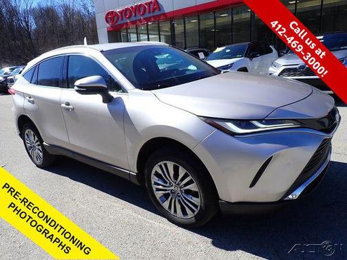 2023 Toyota Venza XLE