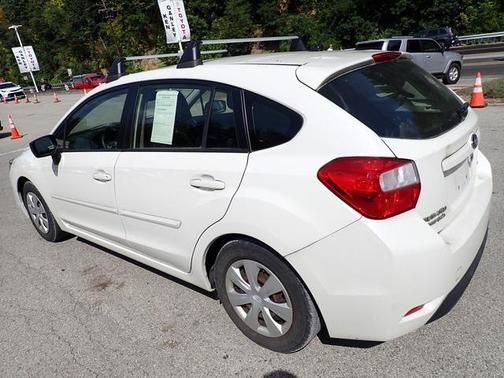 2016 Subaru Impreza 2.0i