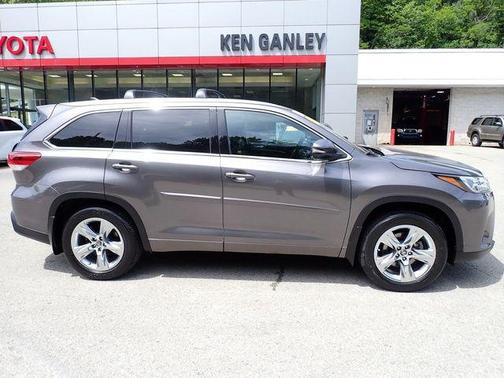 Predawn Gray Mica 2019 Toyota Highlander Limited