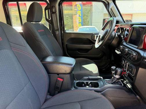 Black Clearcoat 2022 Jeep Wrangler Unlimited Rubicon