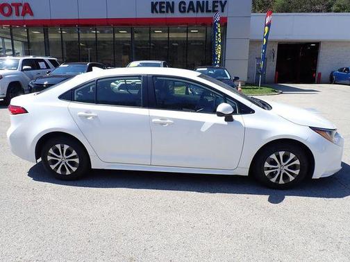 White 2022 Toyota Corolla Hybrid LE