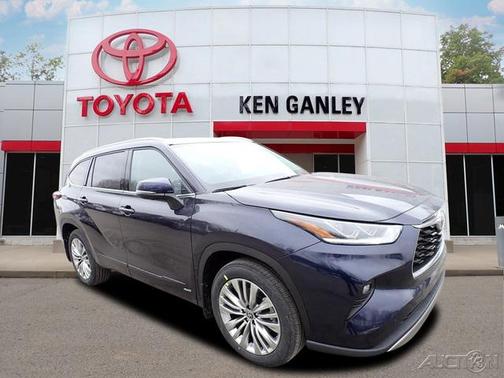 2026 Toyota Highlander Hybrid Platinum