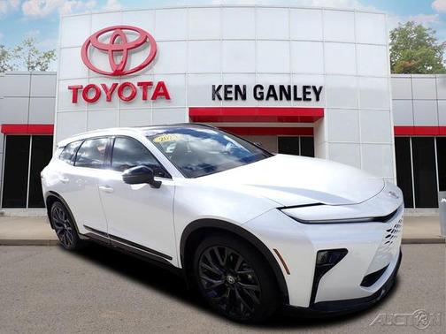 2025 Toyota Crown Signia Limited