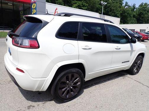 Pearl White Pearlcoat 2019 Jeep Cherokee Limited