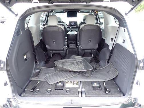White 2022 Toyota Sienna XSE 7 Passenger