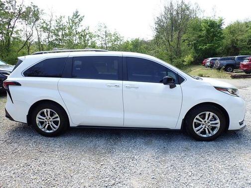 White 2022 Toyota Sienna XSE 7 Passenger
