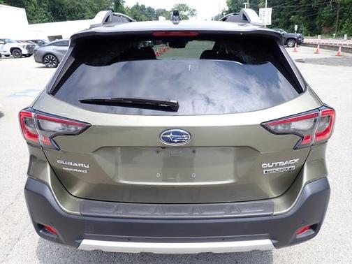 2023 Subaru Outback Touring XT
