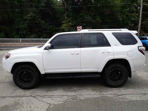 2016 Toyota 4Runner SR5 Premium