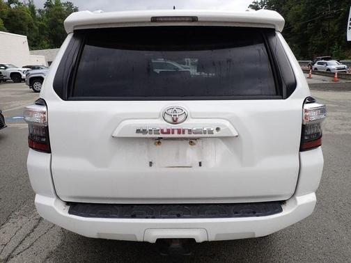 2016 Toyota 4Runner SR5 Premium