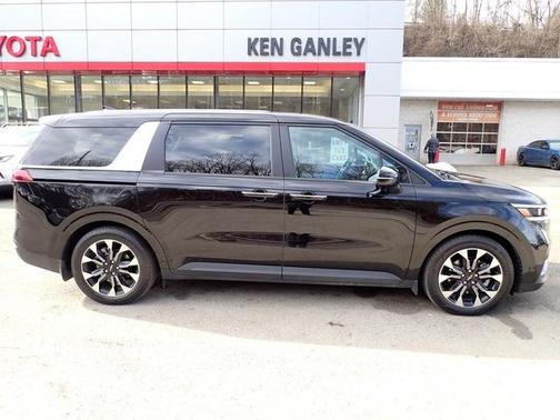 2024 Kia Carnival EX