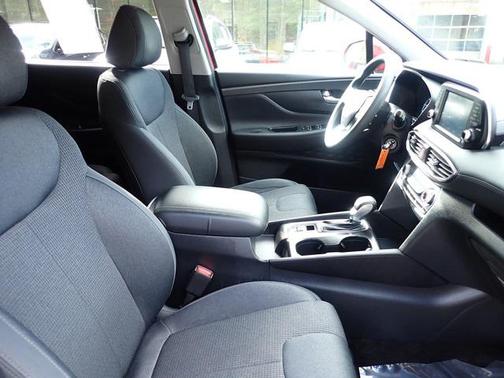 2020 Hyundai SANTA FE SE 2.4