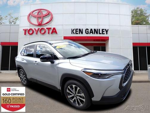 2025 Toyota Corolla Cross XLE