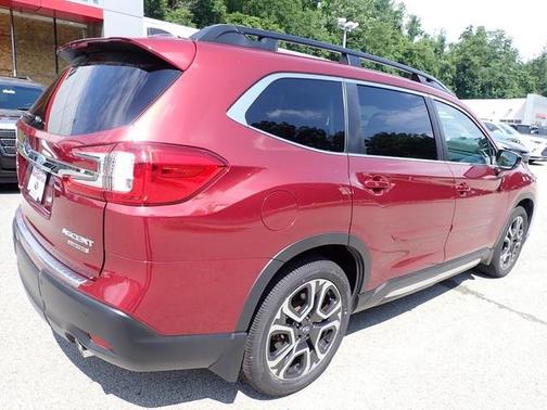 2024 Subaru Ascent Limited 8-Passenger