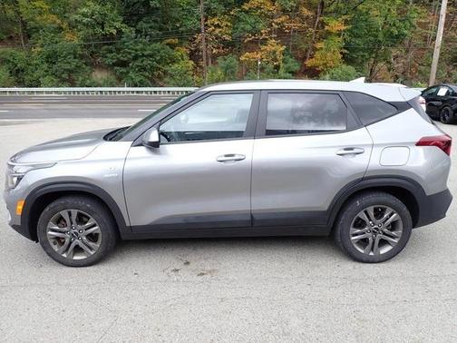 2023 Kia Seltos LX