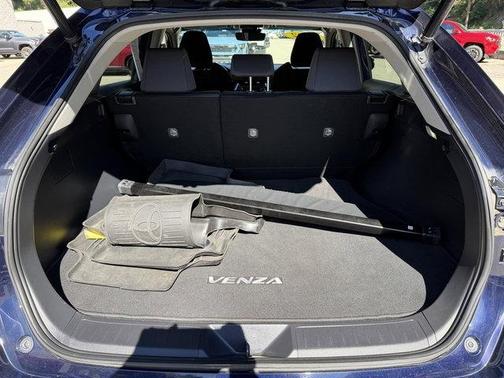 Blueprint 2022 Toyota Venza LE