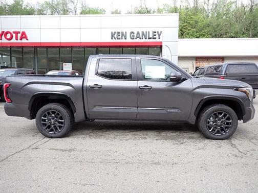 2025 Toyota Tundra Platinum