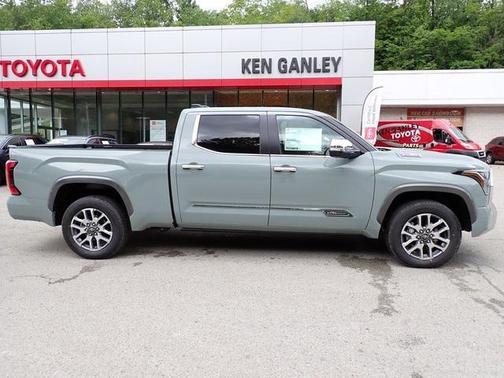 2025 Toyota Tundra Hybrid 1794 Edition