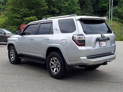 Photo 5 of 20 of 2018 Toyota 4Runner Sport