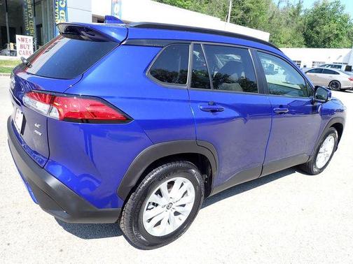 Blue Crush Metallic 2022 Toyota Corolla Cross LE