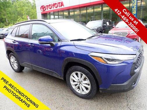 Blue Crush Metallic 2022 Toyota Corolla Cross LE