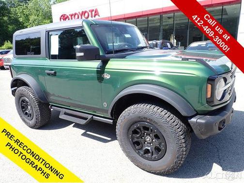 Eruption Green Metallic 2023 Ford Bronco Wildtrak