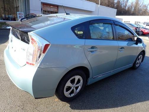 2014 Toyota Prius Three