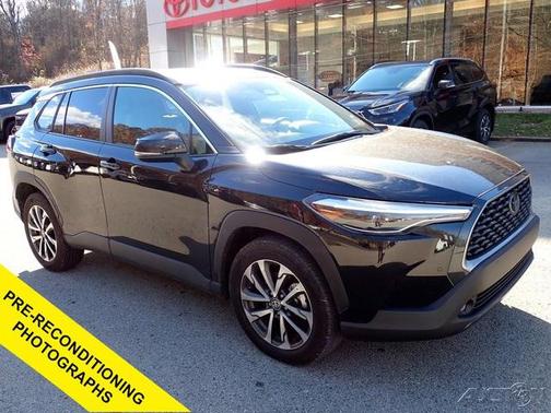 2023 Toyota Corolla Cross XLE