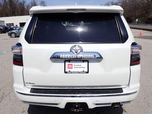 Blizzard Pearl 2022 Toyota 4Runner Limited
