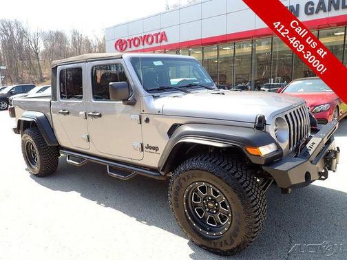 Billet Silver Metallic Clearcoat 2020 Jeep Gladiator Sport S