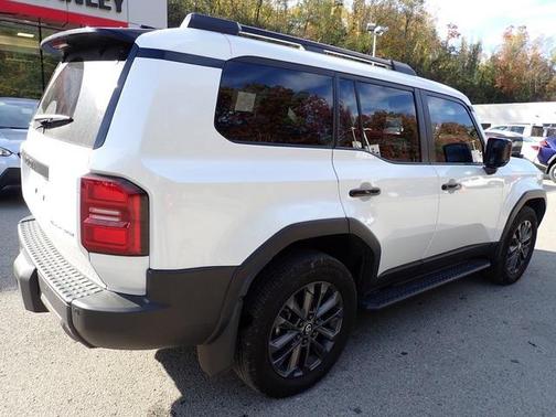 2025 Toyota Land Cruiser Base