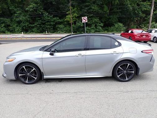 2020 Toyota Camry XSE