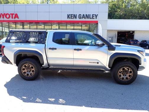 2025 Toyota Tacoma Hybrid Trailhunter